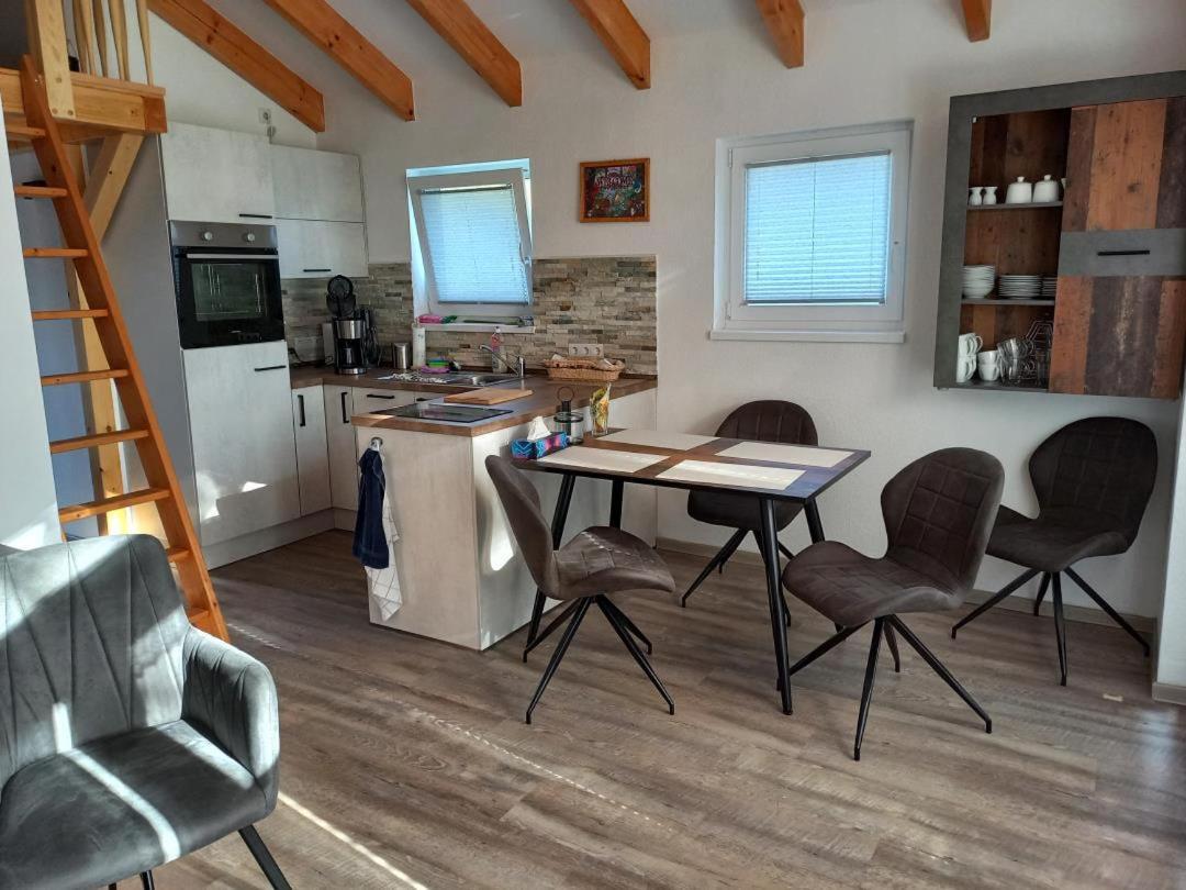 Neu! Ferienhaus Am See Protzel Bagian luar foto